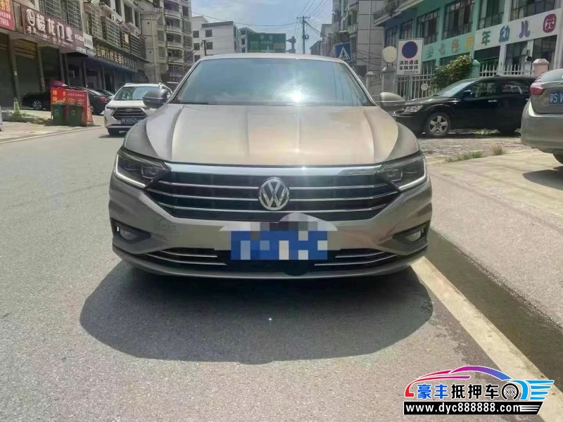 21年大众速腾轿车抵押车出售