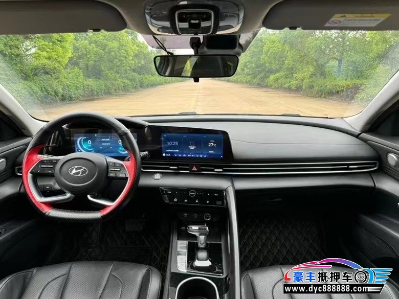 21年现代伊兰特轿车抵押车出售