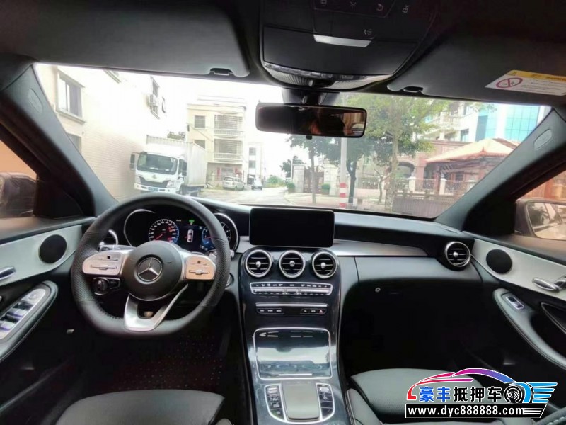 20年奔驰C轿车抵押车出售