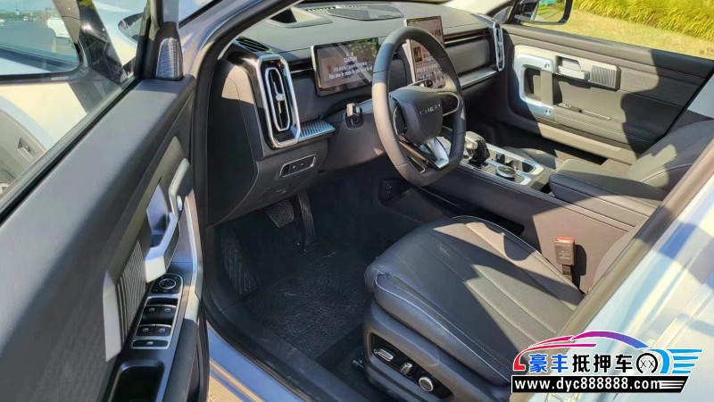 24年奇瑞探索轿车抵押车出售