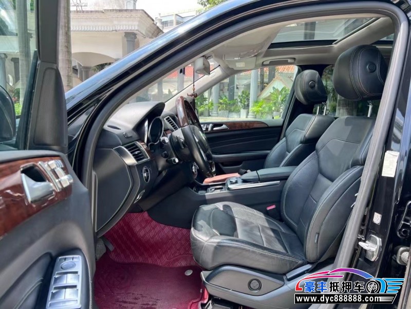 15年奔驰ML轿车抵押车出售