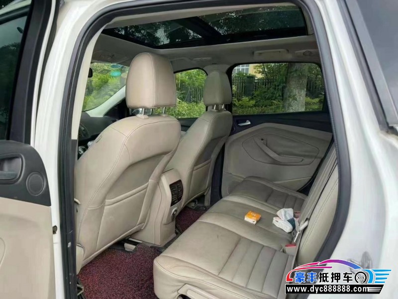 13年福特翼虎轿车抵押车出售