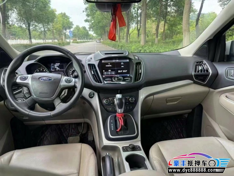 13年福特翼虎轿车抵押车出售