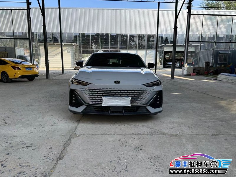 22年长安长安UNI轿车抵押车出售