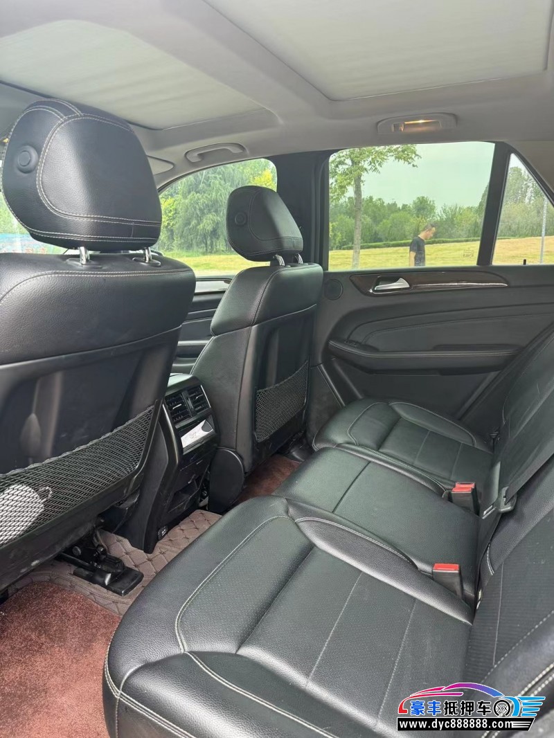 14年奔驰MLSUV抵押车出售