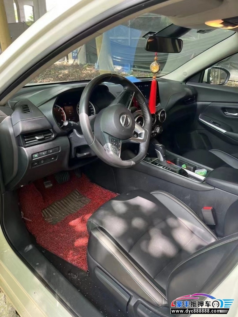 21年日产轩逸轿车抵押车出售