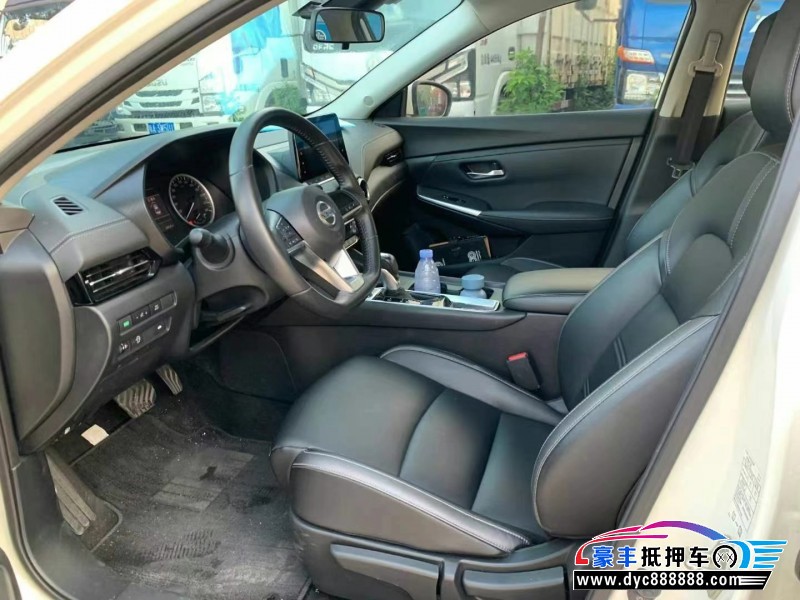 21年日产轩逸轿车抵押车出售