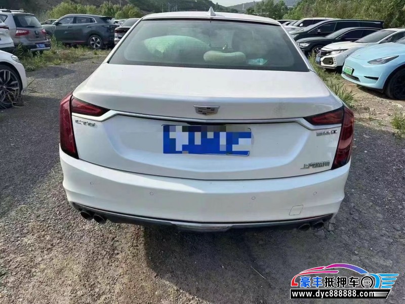 19年凯迪拉克CT6轿车抵押车出售