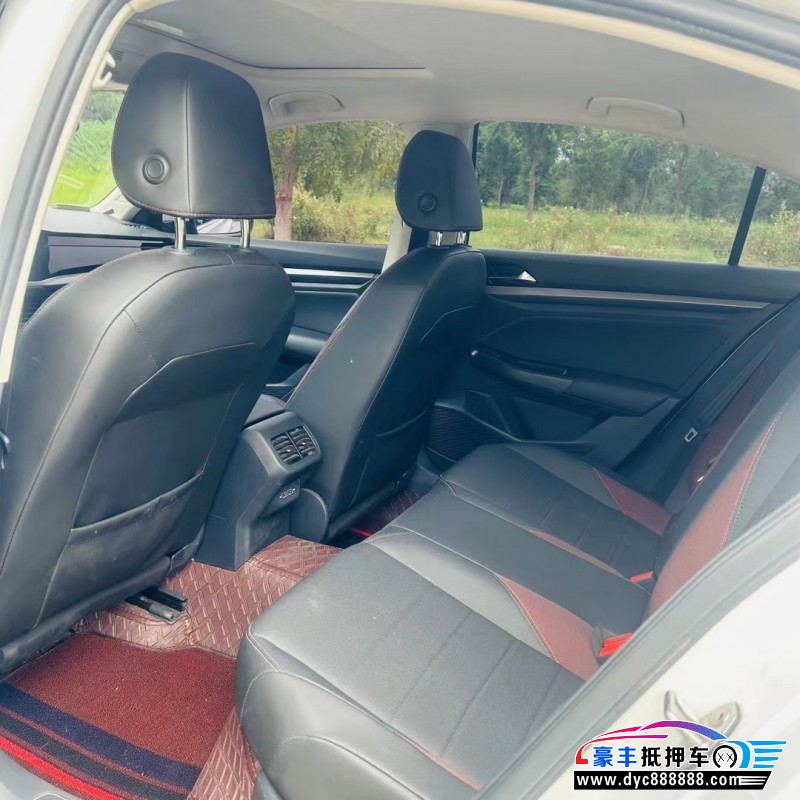 21年大众宝来轿车抵押车出售