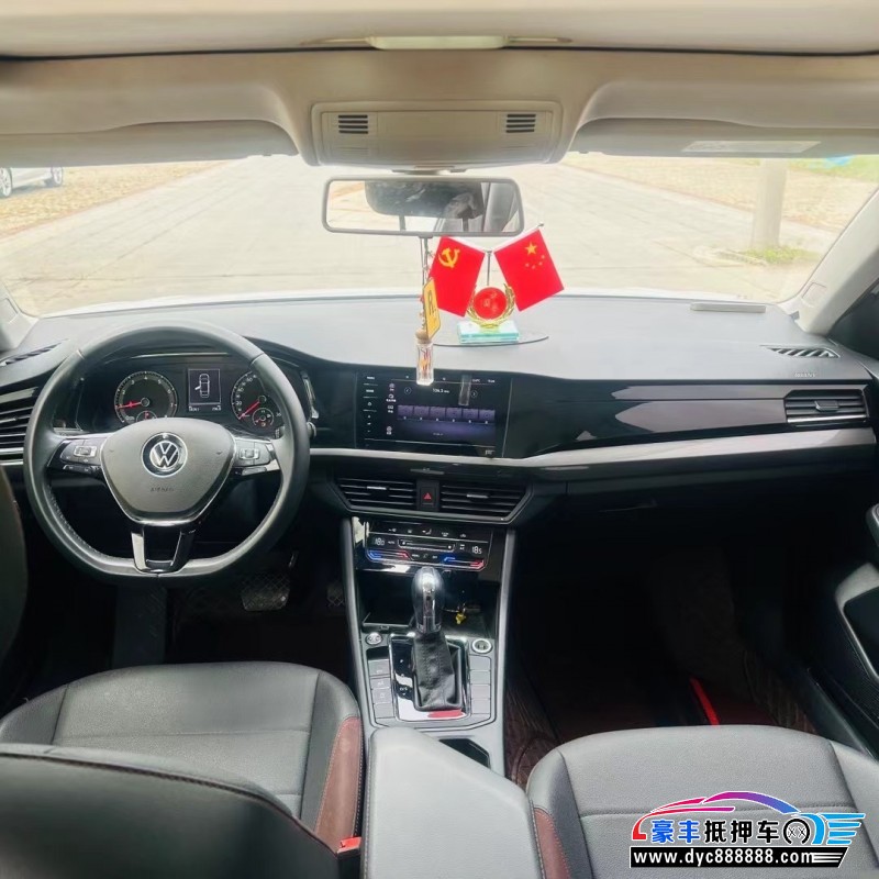 21年大众宝来轿车抵押车出售