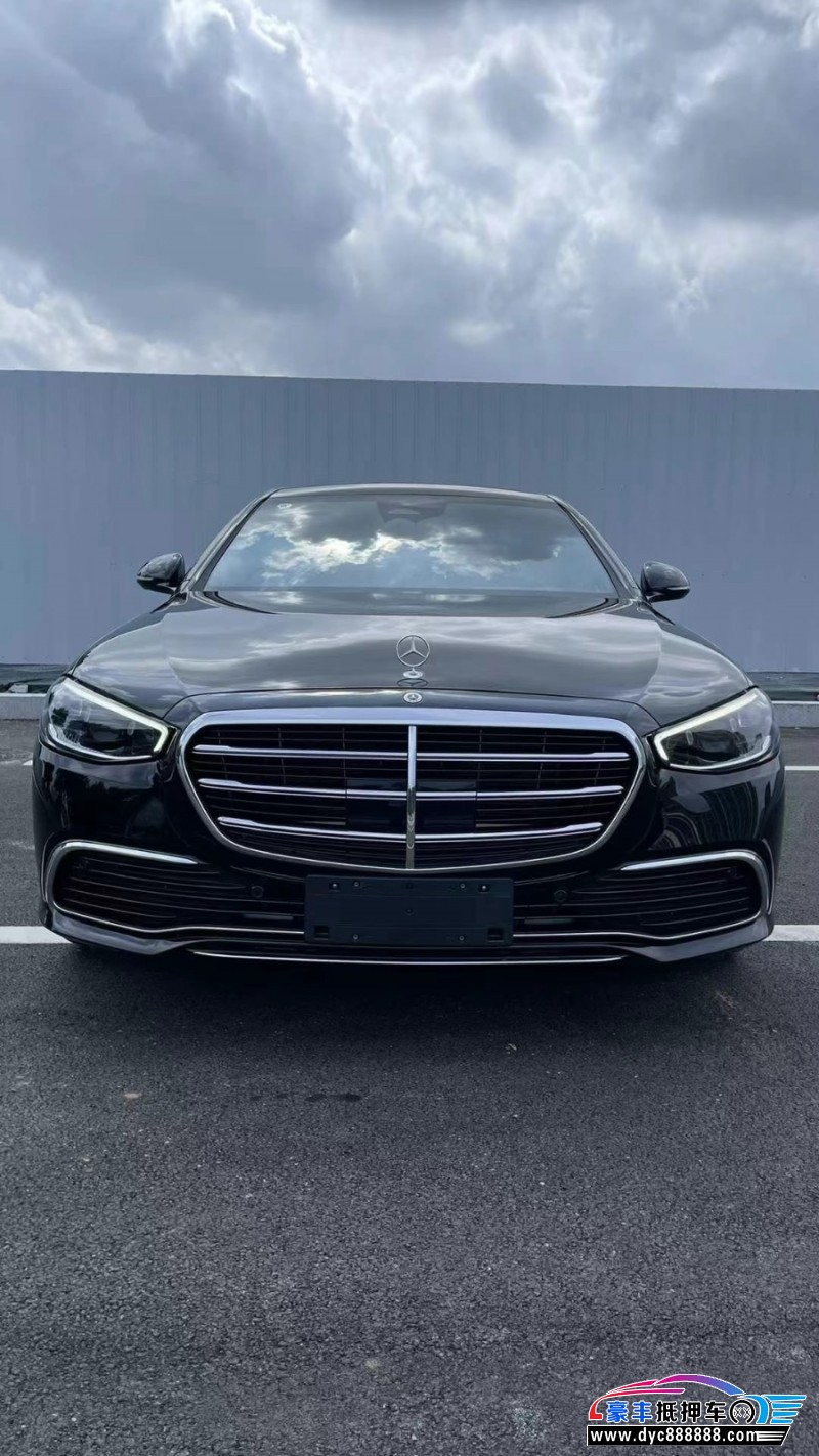 24年奔驰S轿车抵押车出售