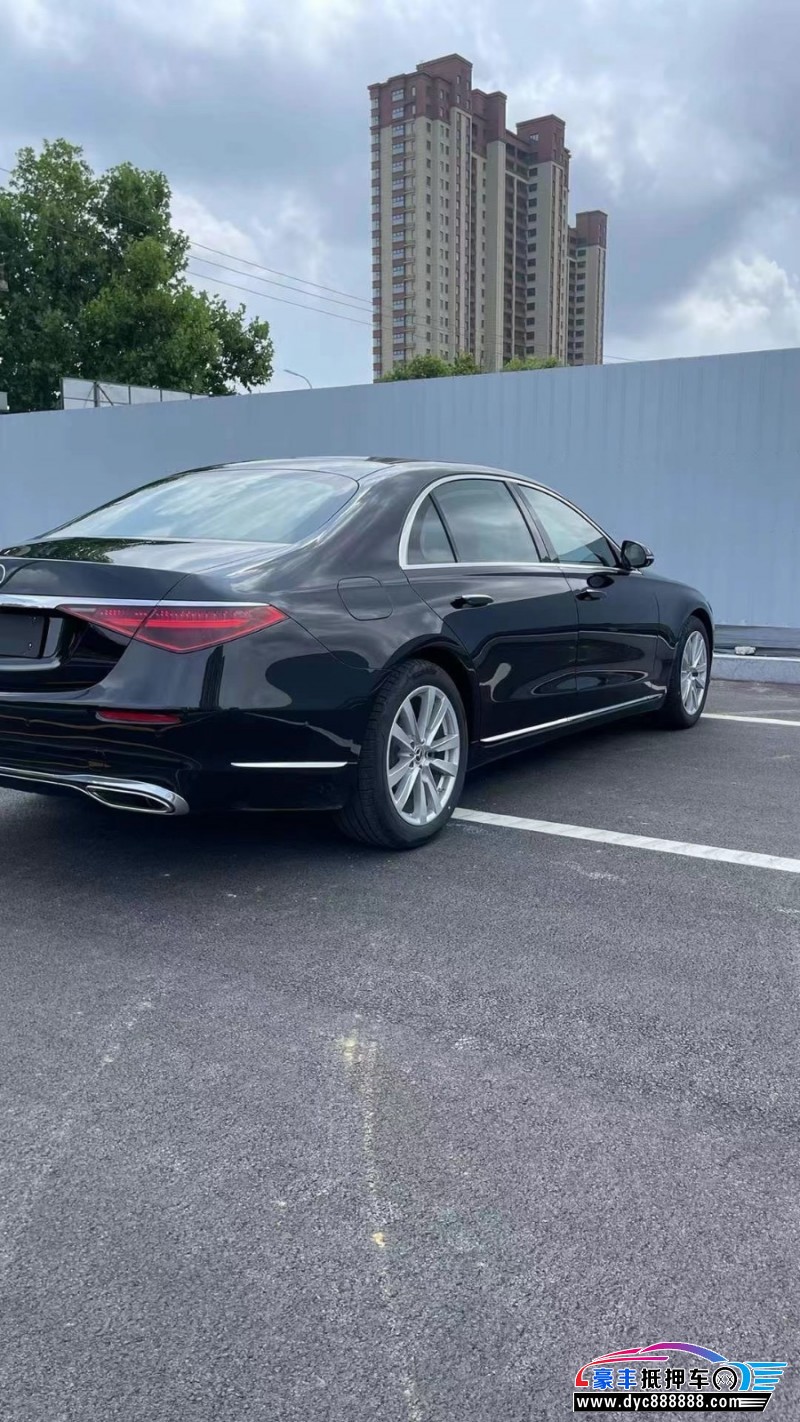 24年奔驰S轿车抵押车出售