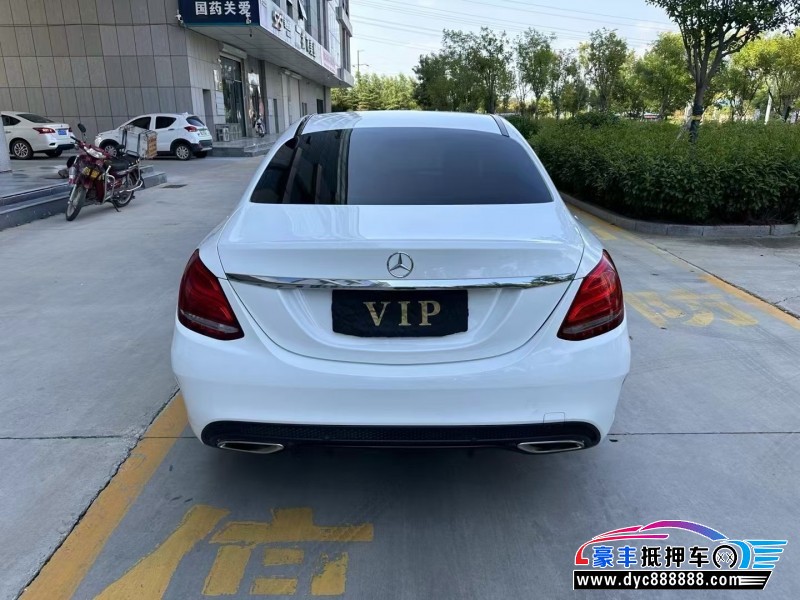 15年奔驰C轿车抵押车出售