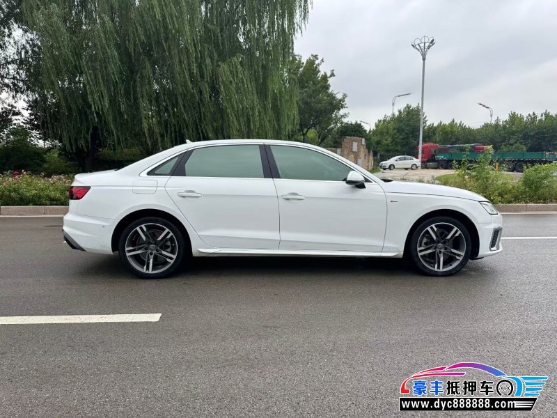 20年奥迪A4轿车抵押车出售