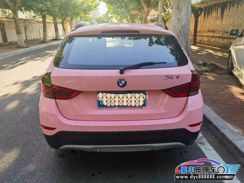 13年宝马X1轿车抵押车出售