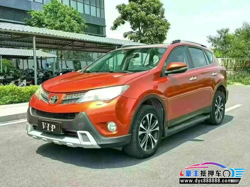 15年丰田RAV4轿车抵押车出售