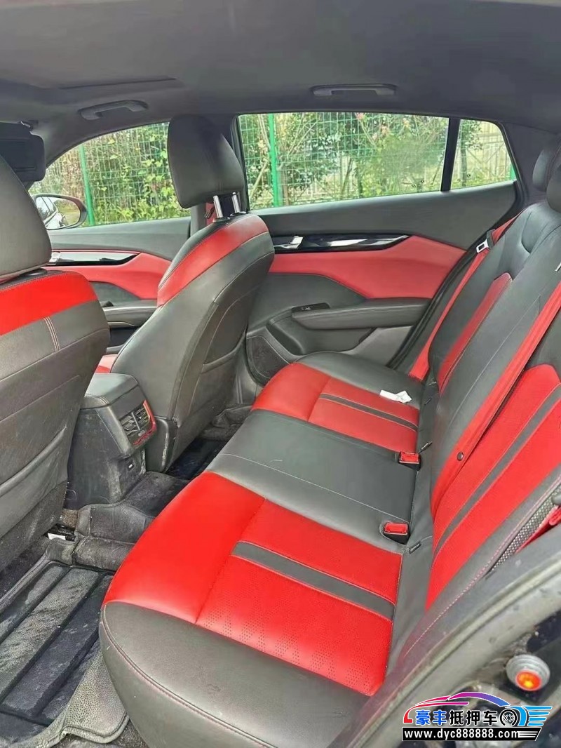 22年东风风神奕炫轿车抵押车出售