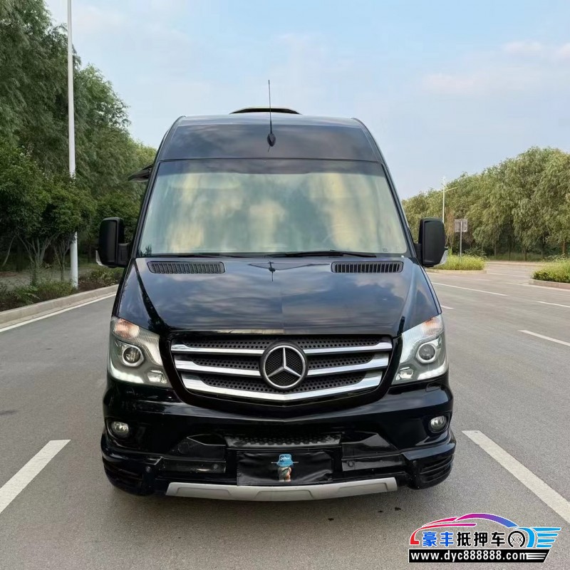 17年奔驰斯宾特轿车抵押车出售