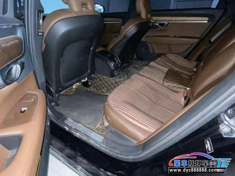 19年沃尔沃S90轿车抵押车出售