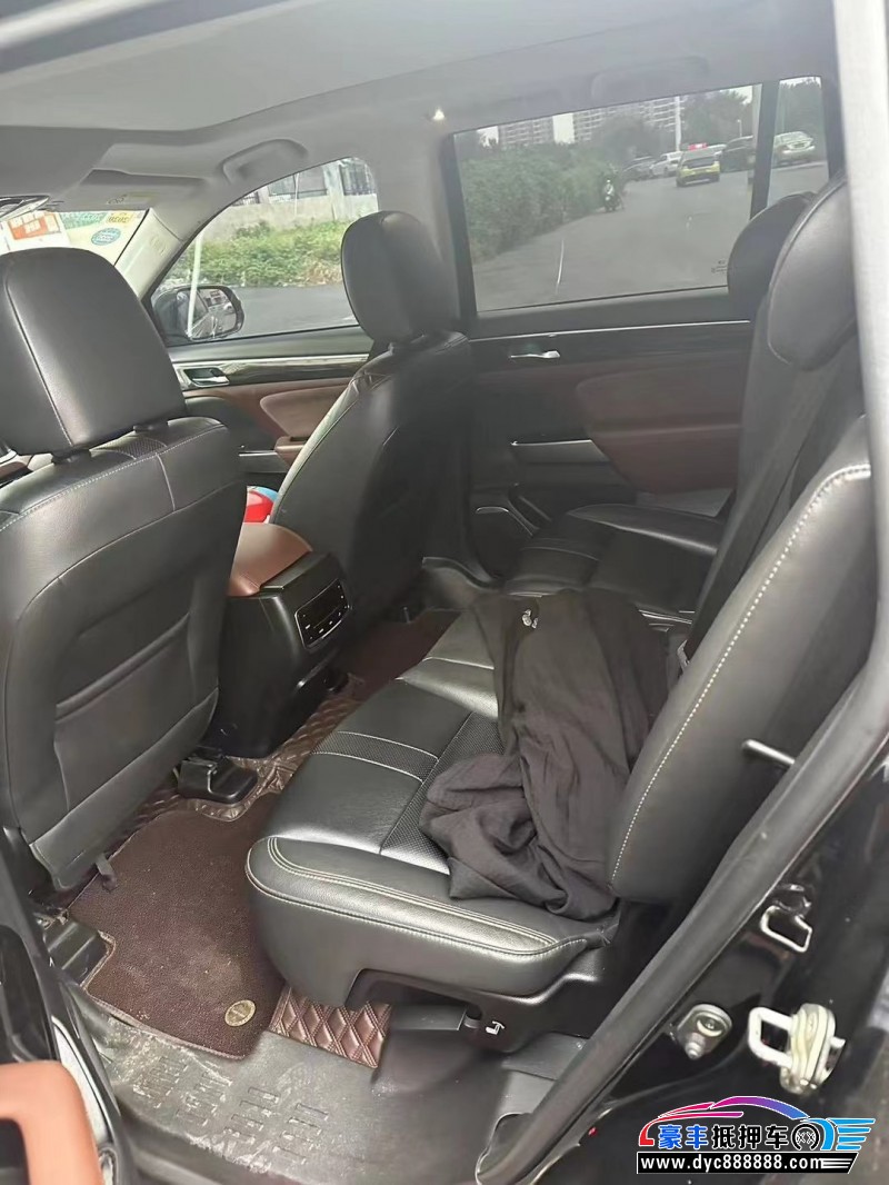 18年传祺GS8轿车抵押车出售