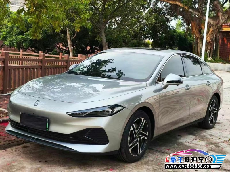 24年荣威D7轿车抵押车出售