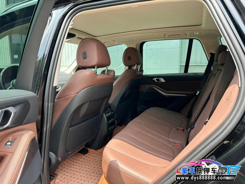 22年宝马X5轿车抵押车出售