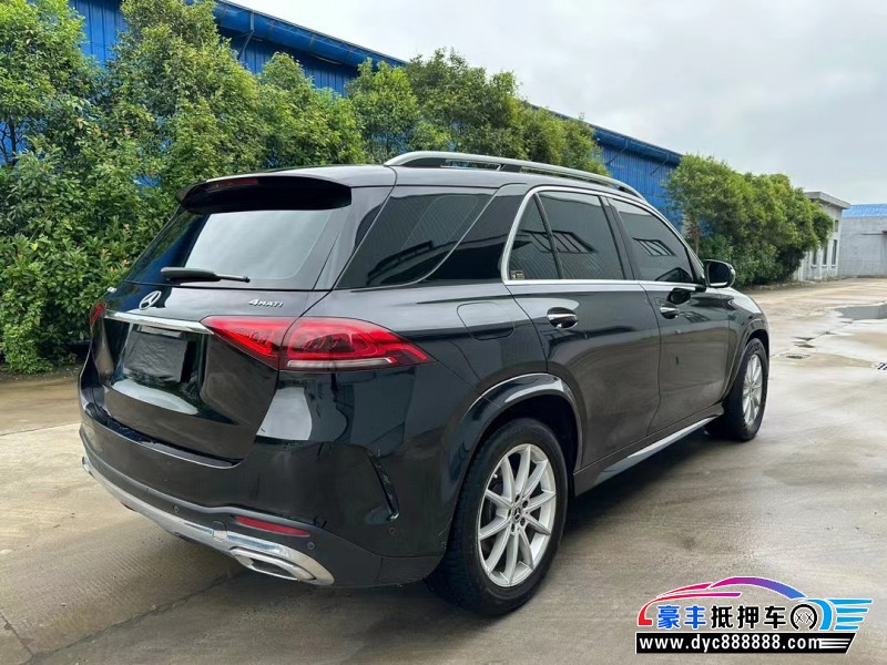 20年奔驰GLE轿车抵押车出售