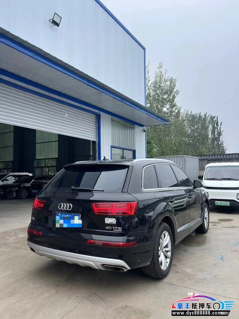 18年奥迪Q7轿车抵押车出售