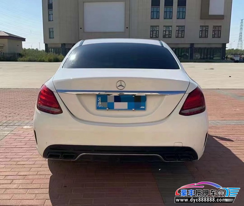 17年奔驰C轿车抵押车出售