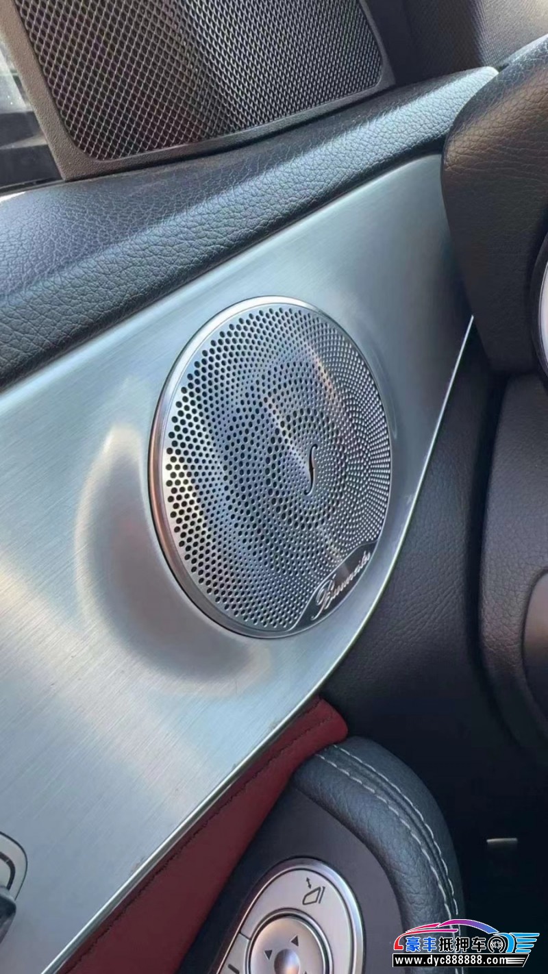 17年奔驰C轿车抵押车出售