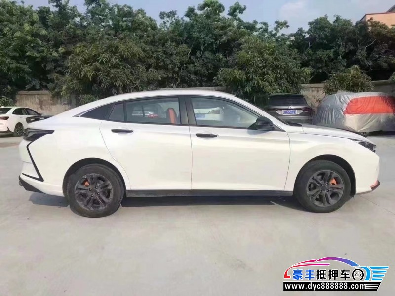 24年东风风神奕炫轿车抵押车出售