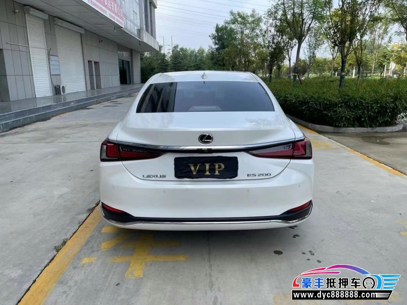 19年雷克萨斯ES轿车抵押车出售