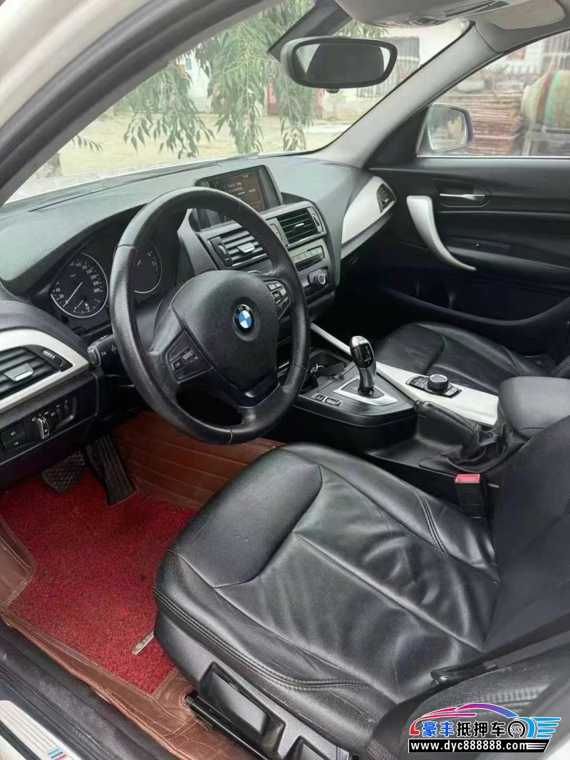 14年宝马1系轿车抵押车出售