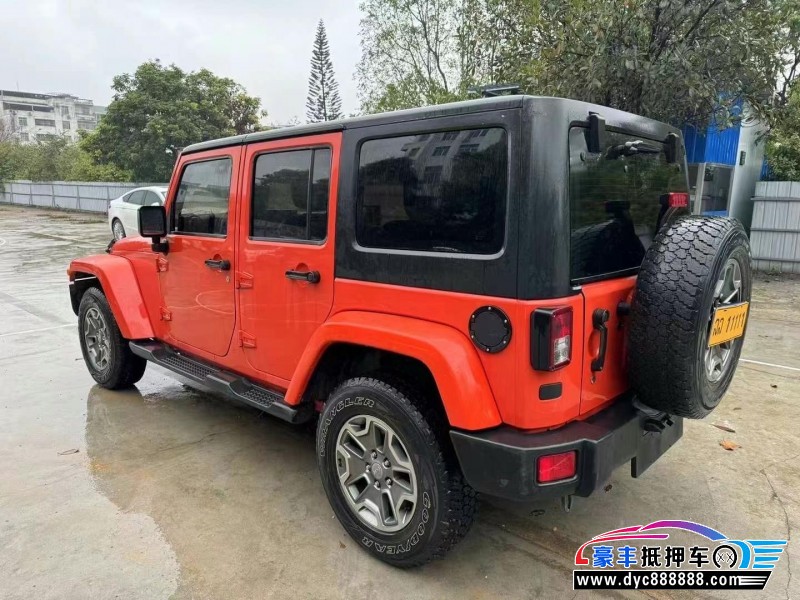 15年Jeep牧马人轿车抵押车出售