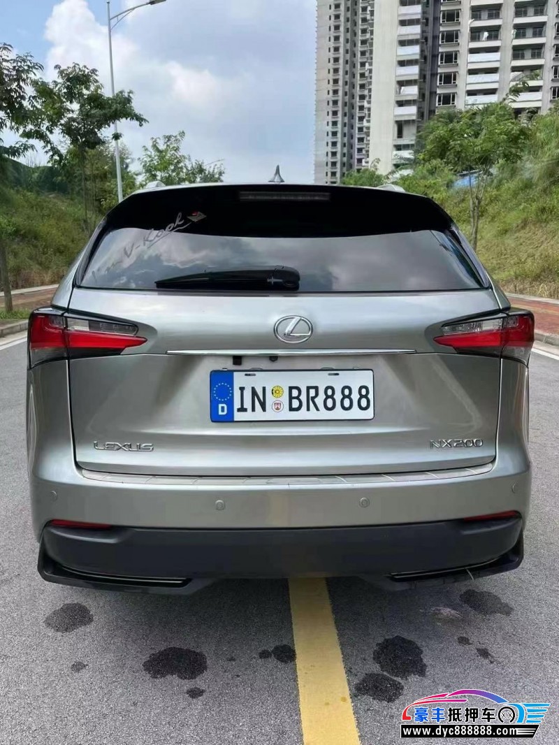 17年雷克萨斯NX轿车抵押车出售