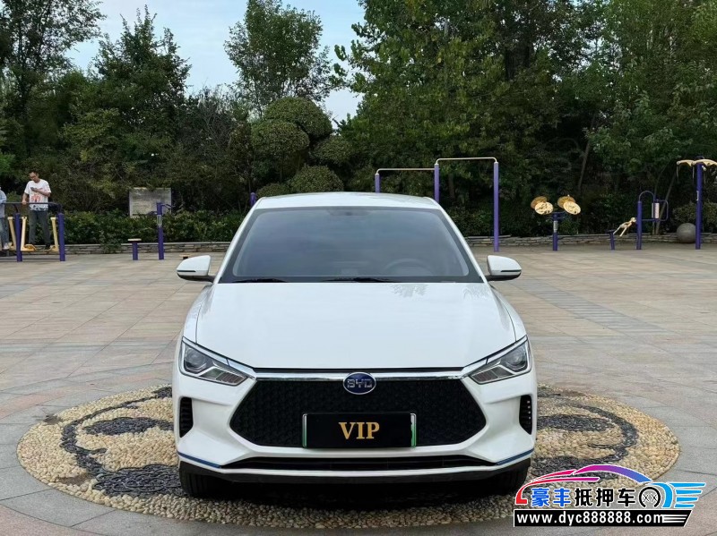 23年比亚迪E3轿车抵押车出售