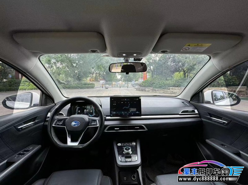 23年比亚迪E3轿车抵押车出售