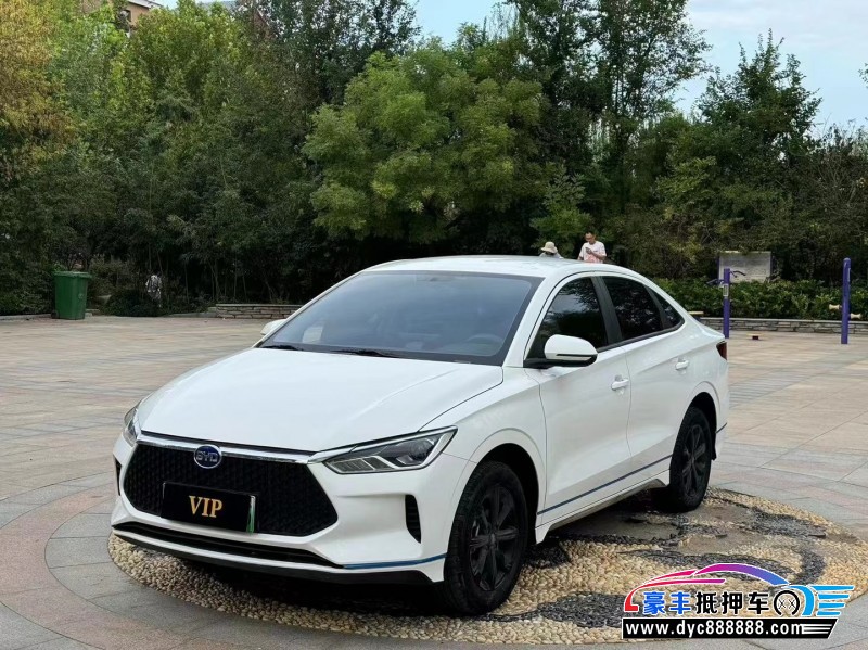 23年比亚迪E3轿车抵押车出售