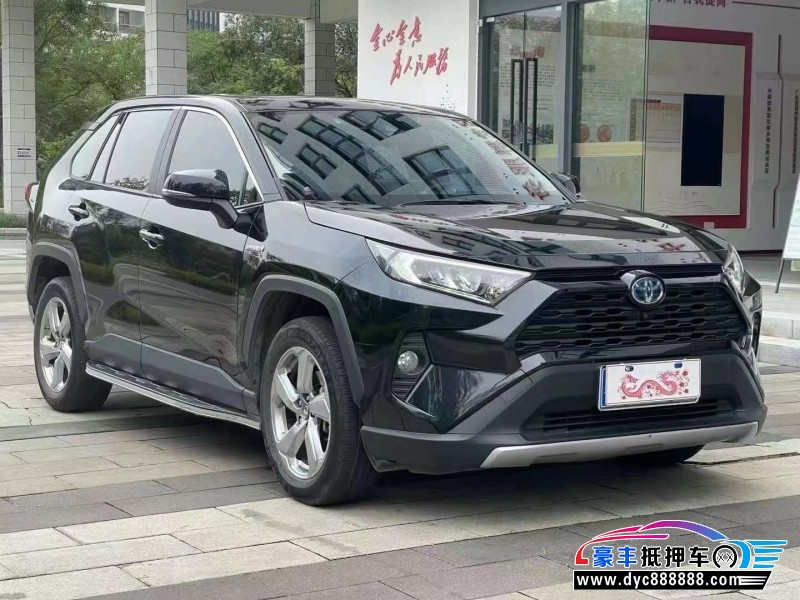 22年丰田RAV4轿车抵押车出售