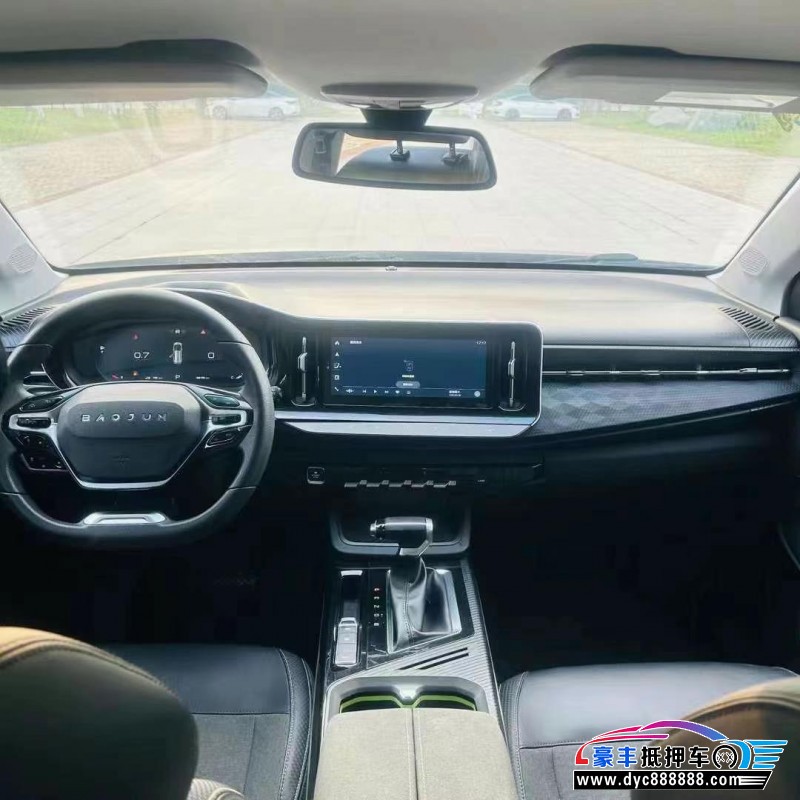 20年宝骏宝骏RM5轿车抵押车出售