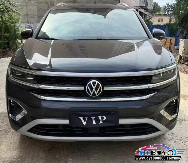 24年大众揽镜轿车抵押车出售