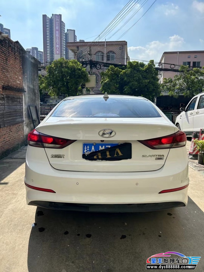 18年现代领动轿车抵押车出售