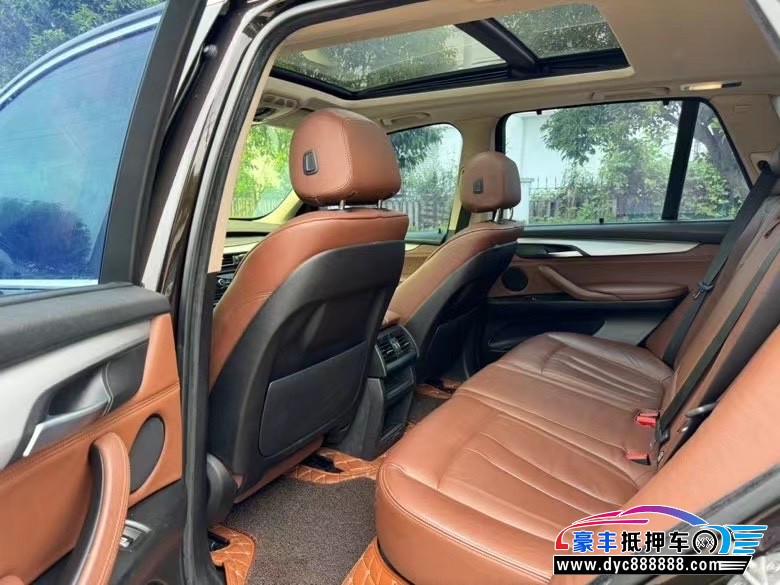 16年宝马X5轿车抵押车出售