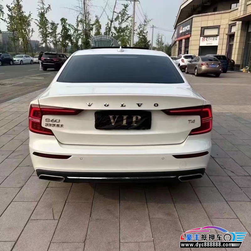 21年沃尔沃S60轿车抵押车出售