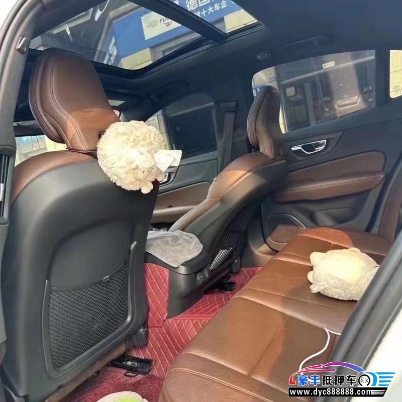 21年沃尔沃S60轿车抵押车出售