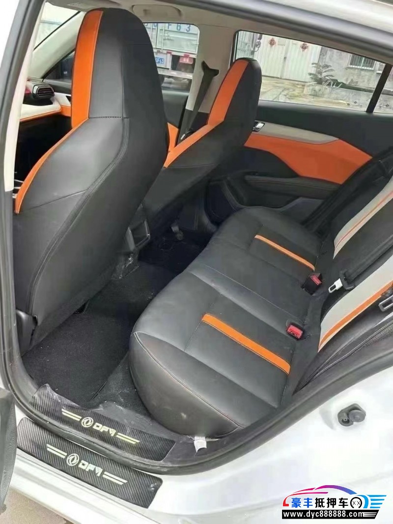 23年东风风神奕炫轿车抵押车出售