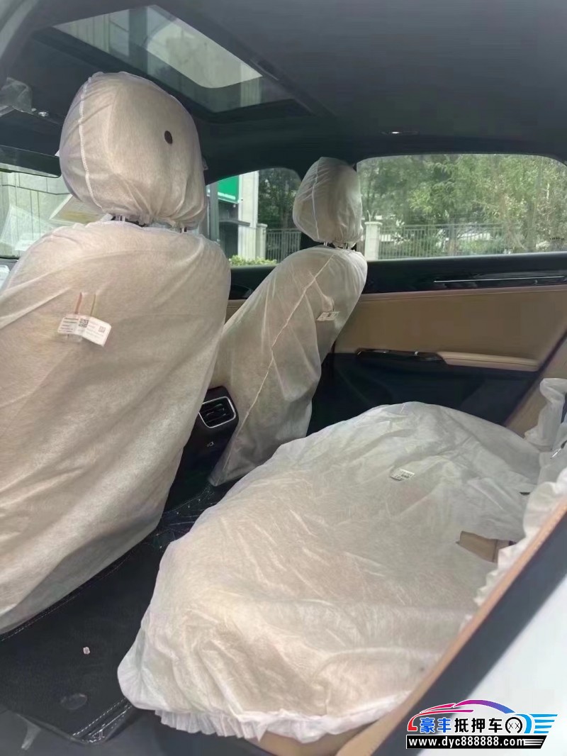 24年吉利银河L6轿车抵押车出售