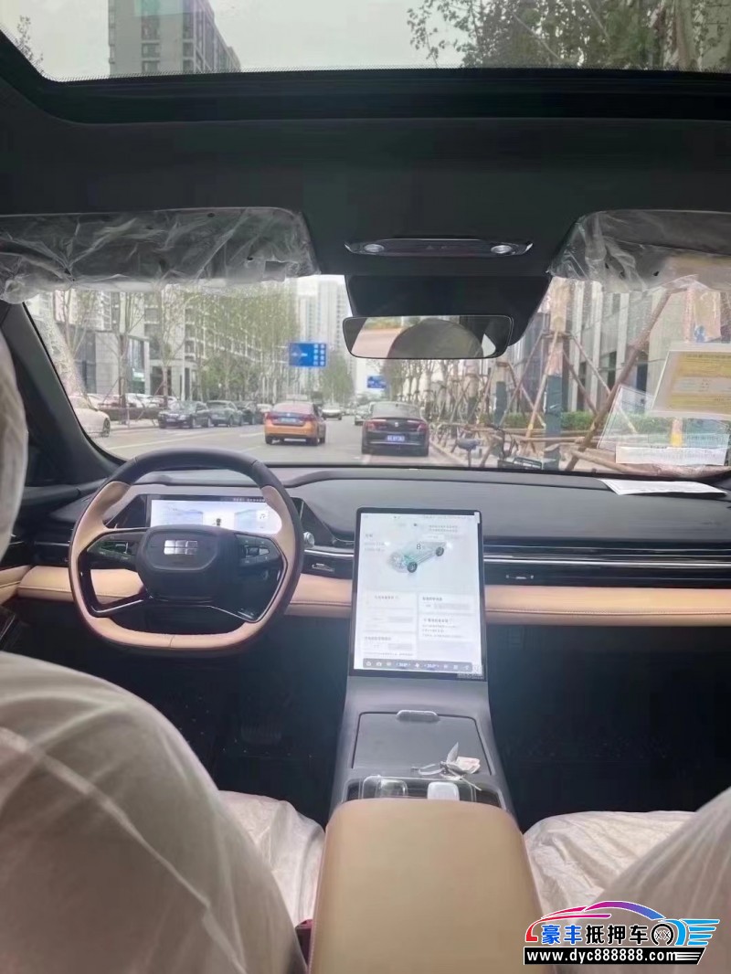 24年吉利银河L6轿车抵押车出售