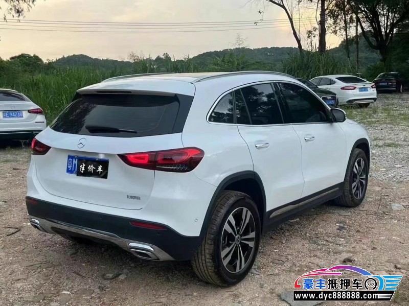 22年奔驰CLA轿车抵押车出售