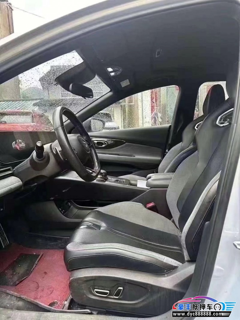 23年传祺影豹轿车抵押车出售